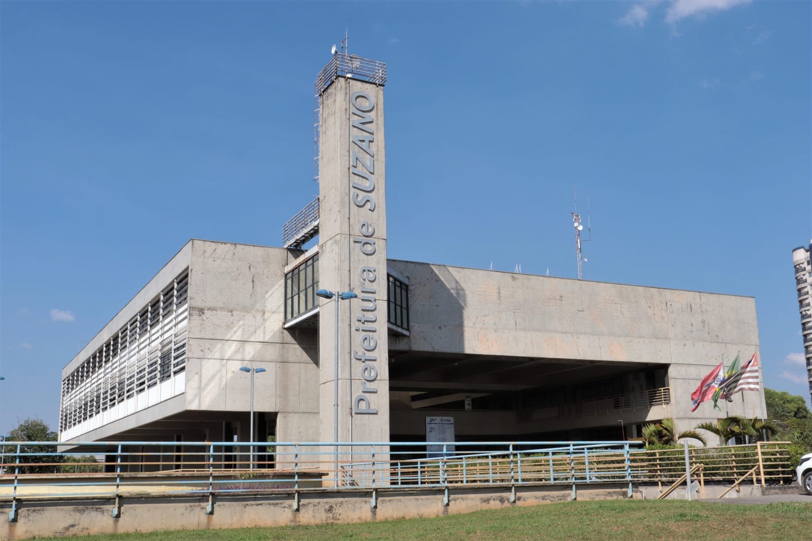 Prefeitura de Suzano publica edital de concurso público com 73 vagas e salários de até R$ 12 mil