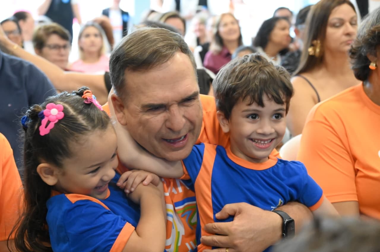 Mabel entrega novo Cmei com vagas para 120 crianças