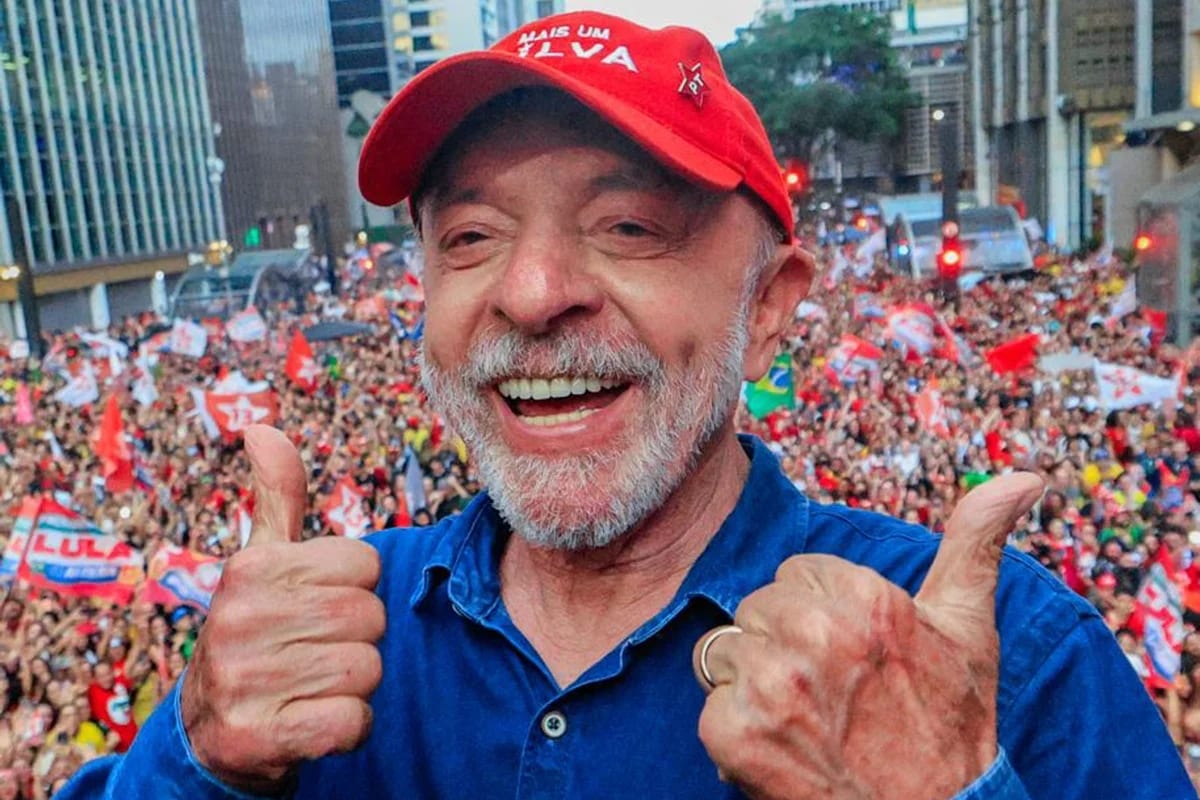 Lula se consagra nas urnas enquanto Flávio se torna tóxico