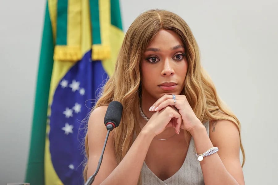 Erika Hilton debate política e diversidade na Unesp Bauru nesta quinta