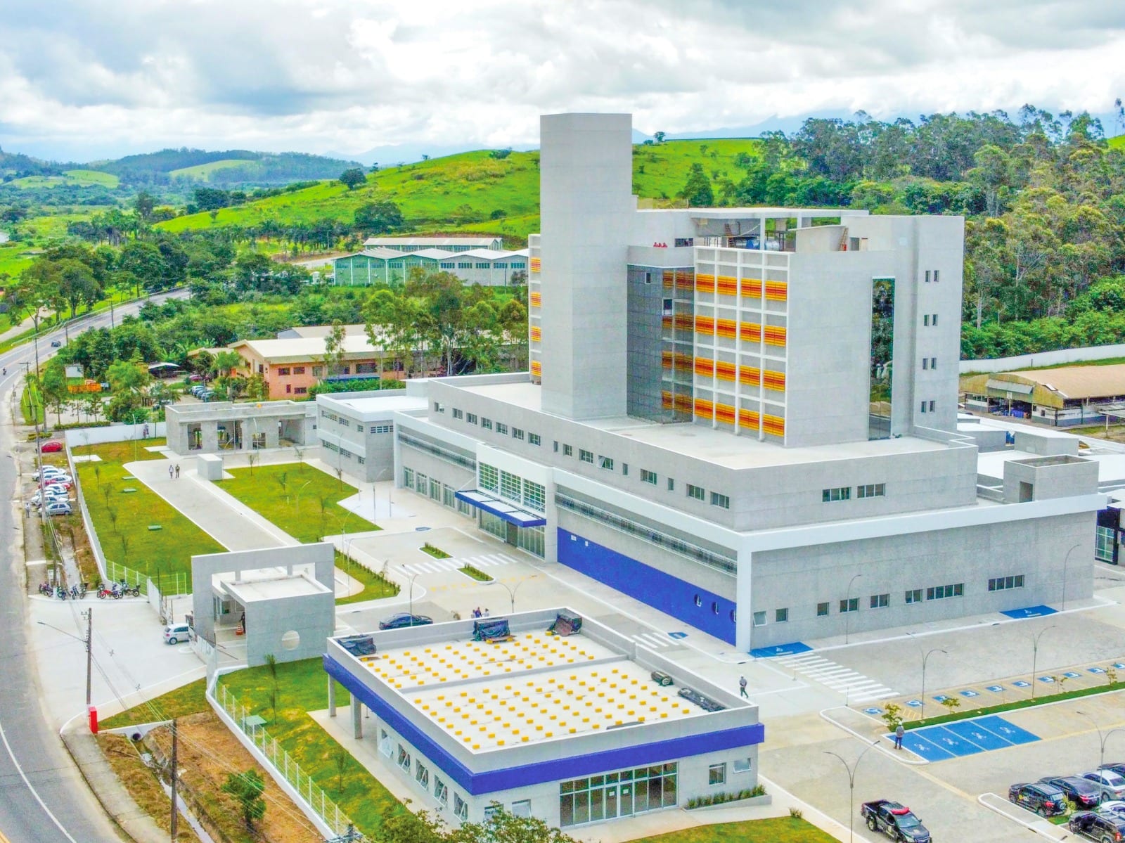 Hospital Regional de Cruzeiro passa a ter 140 leitos e 8 salas cirúrgicas