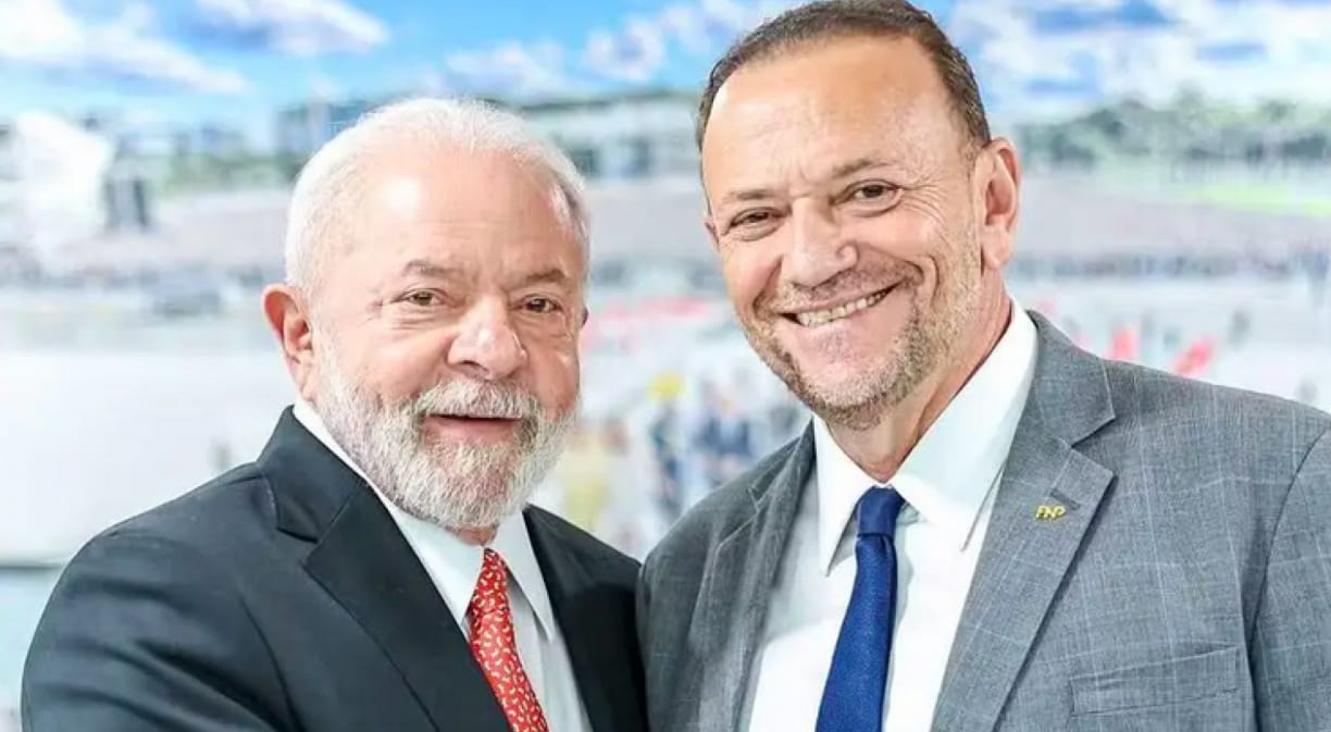 PT pede ao TSE que canal do Exército com Lula não seja considerado meio oficial de campanha
