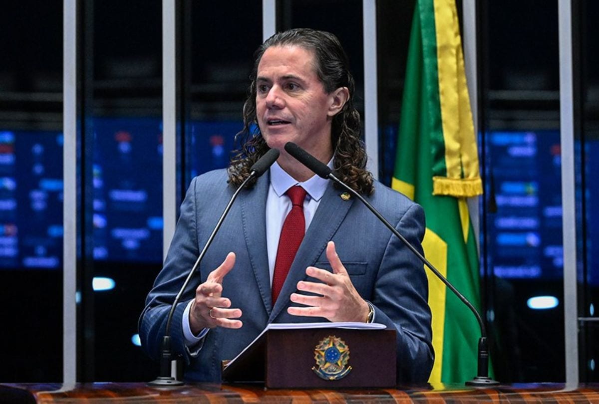 Veneziano Vital (MDB) é reeleito senador da Paraíba