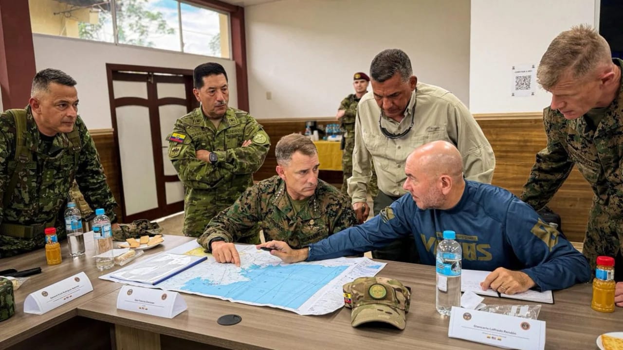 Estados Unidos, Colômbia e Equador ampliam cooperação militar contra cartéis de drogas e organizações terroristas em fro