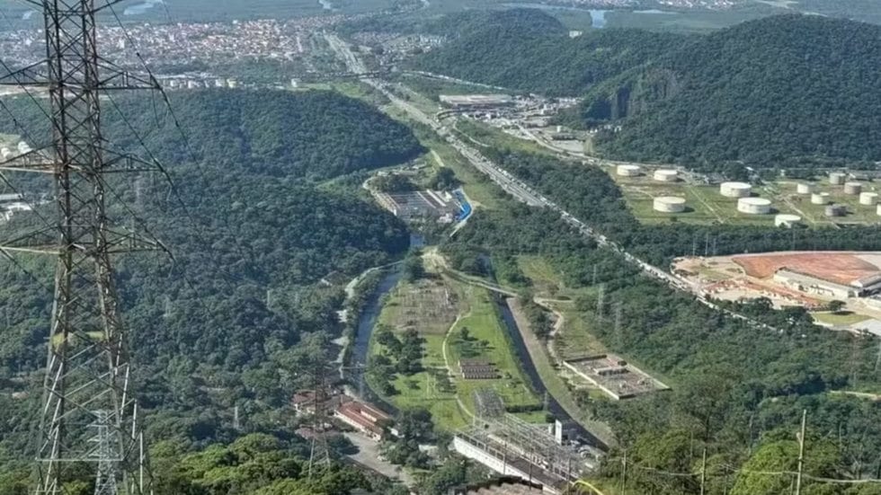 Usina Henry Borden abre dutos e Defesa Civil alerta para elevação do Rio Cubatão