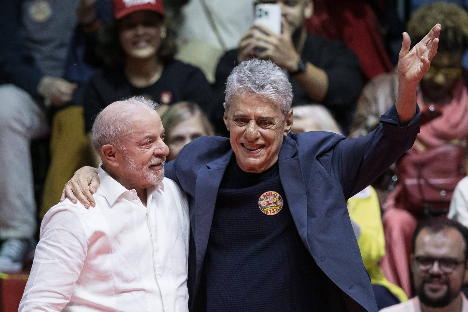 Ato de Lula no RJ teve apelos para banir apostas e vaias a aliado