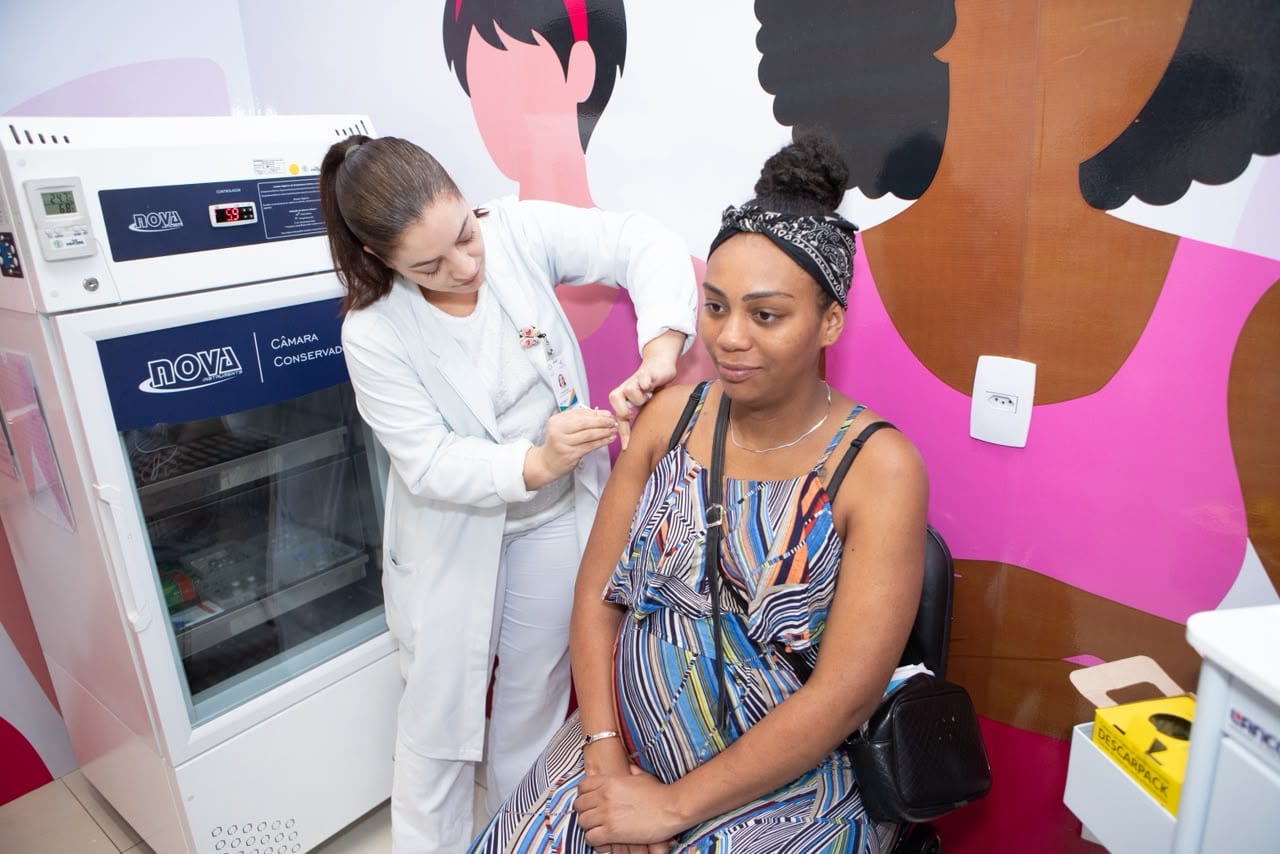 São Bernardo inaugura sala de vacinação no Hospital da Mulher