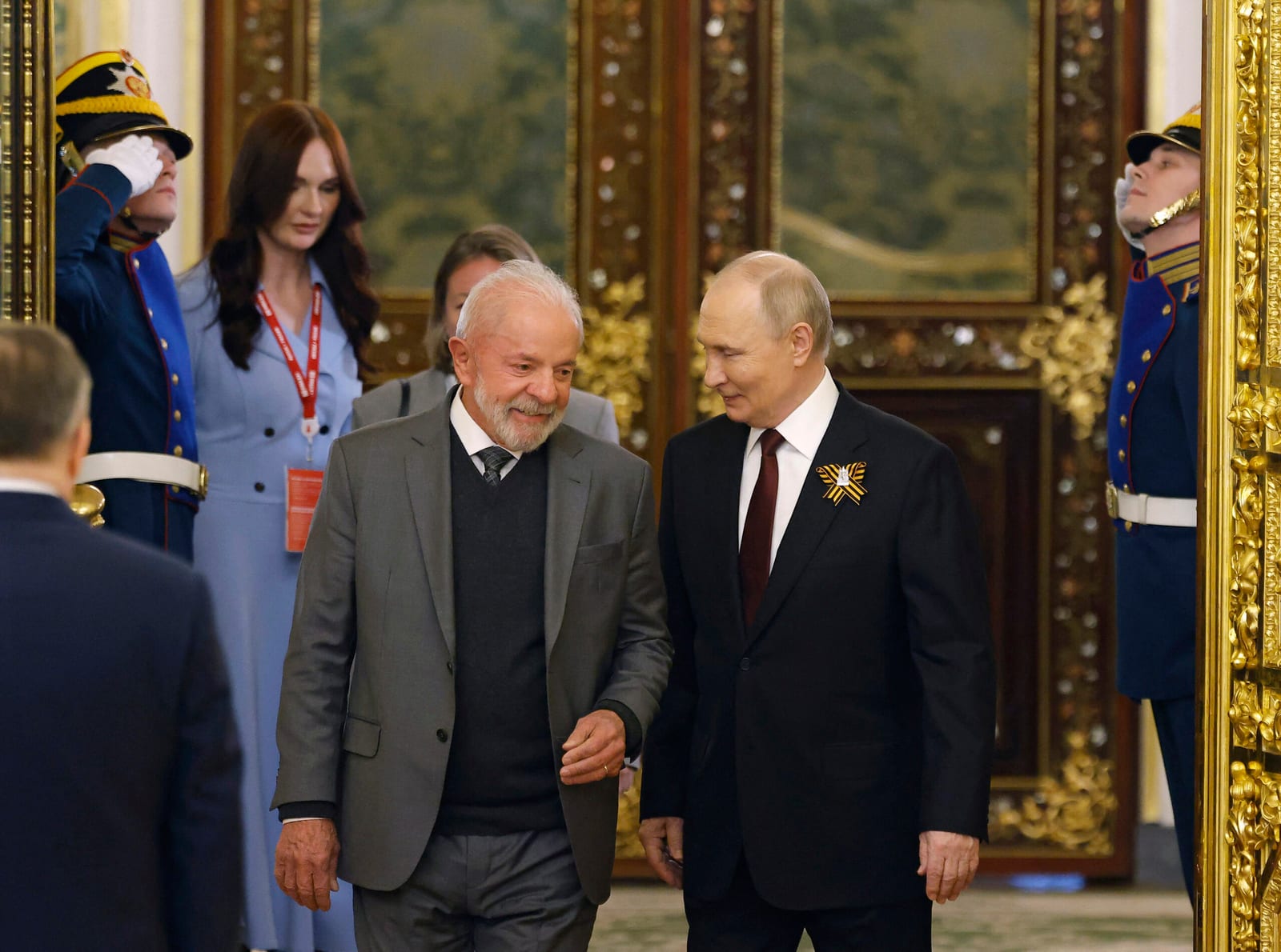 Putin parabeniza Lula pela reeleição e elogia ‘proteção da soberania’ brasileira