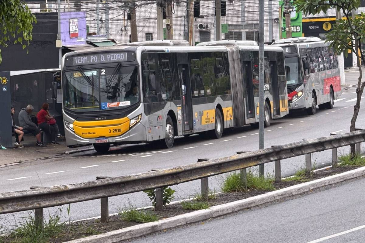 Empresas de ônibus de SP dizem que prefeitura determinou 100% da frota nas ruas na eleição