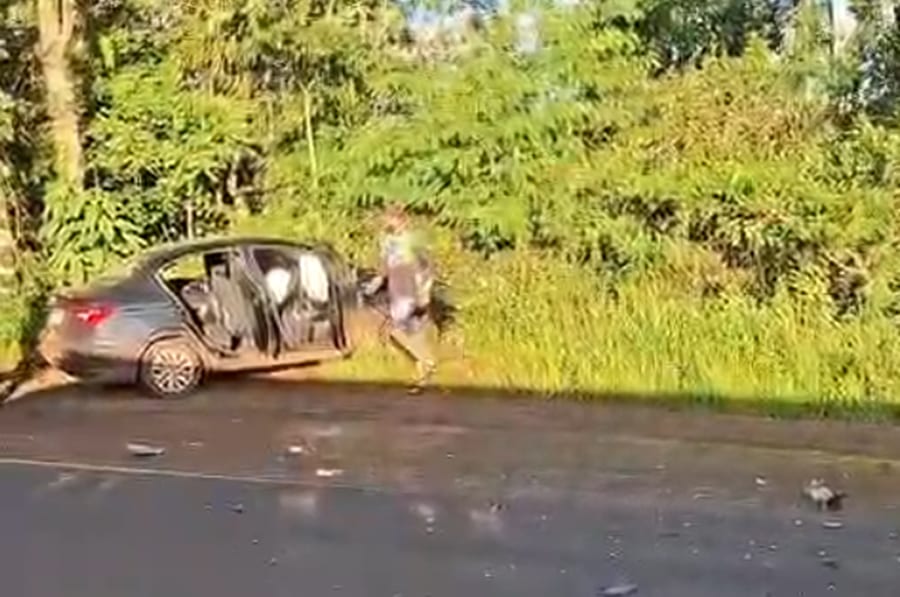 Acidente entre dois veículos deixa motorista ferido na BR-468, em Bom Progresso