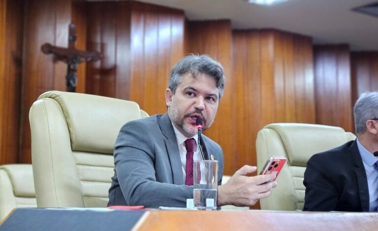 Goiânia pode exigir acesso gratuito a táxis em grandes eventos da capital
