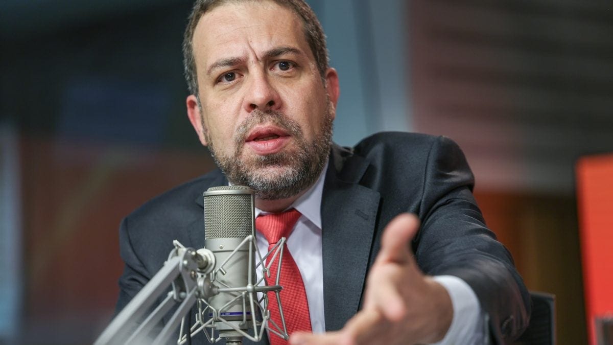 Brasil “não será colônia de ninguém”, diz Boulos sobre fala de Trump