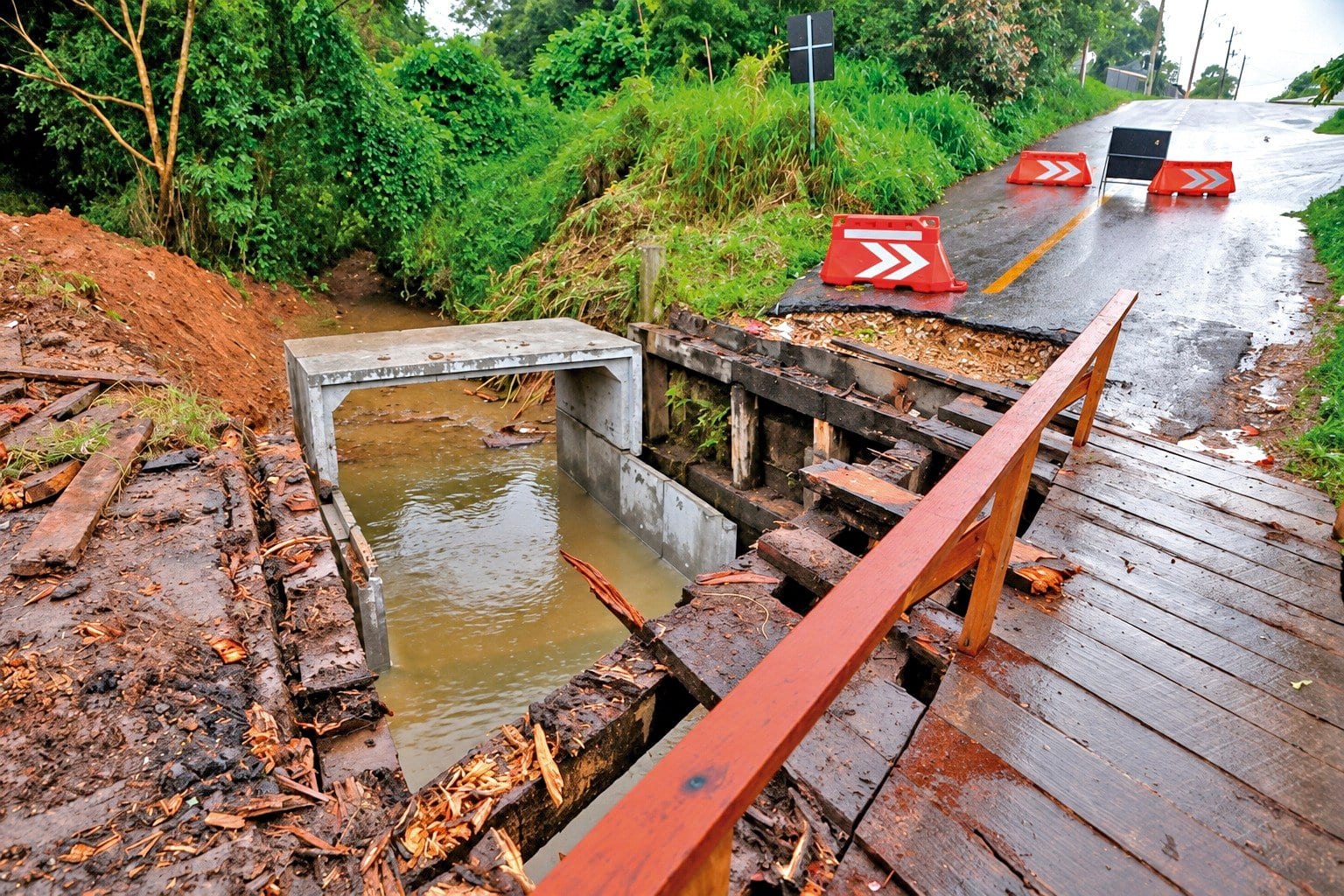 Ligação entre Terra Santa e Jardim da Ordem ganha nova ponte