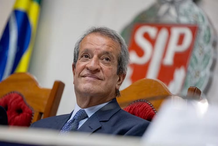 Presidente do PL diz que Michelle será “importantíssima” na campanha de Flávio