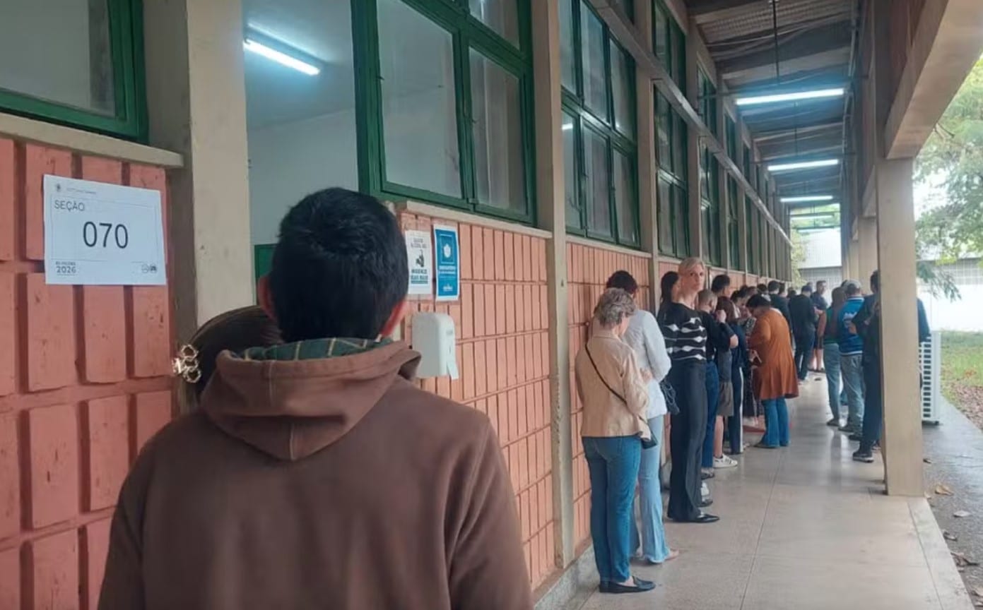 Temporal destelha escola e transfere 3,2 mil eleitores para votar na Unesp em Presidente Prudente