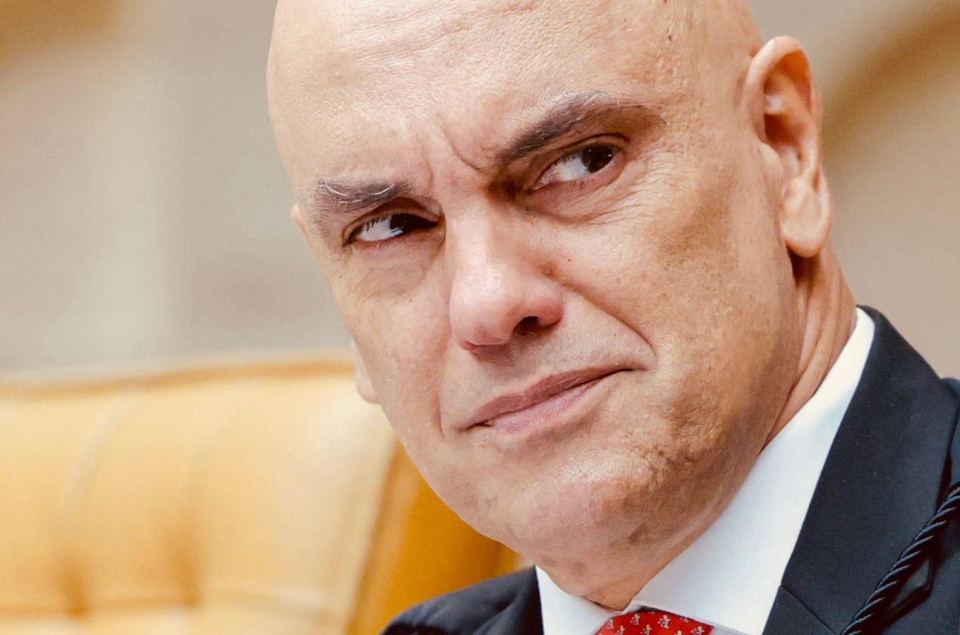 Alexandre de Moraes é o maior cabo eleitoral de Flávio Bolsonaro