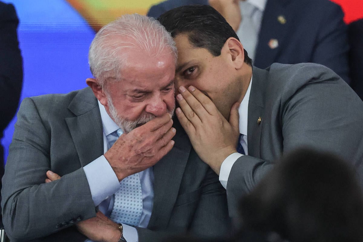 Lula pode apoiar reeleição de Clécio Luís no Amapá