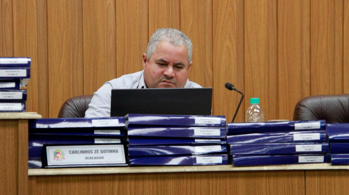 Zé Gotinha rejeita responsabilidade de Telma e Amanda na CPI dos Combustíveis