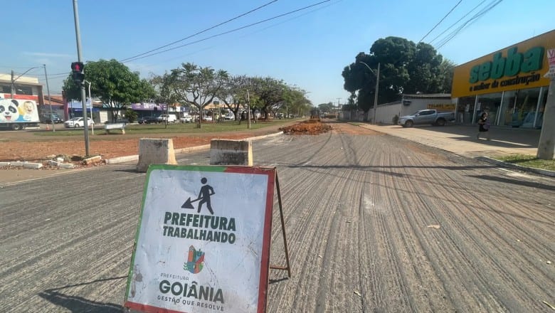 Recapeamento na Avenida Itália avança; trânsito pode mudar por até 15 dias