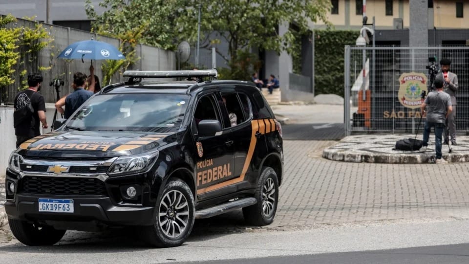 PF abre apuração preliminar sobre suposta interferência estrangeira nas eleições