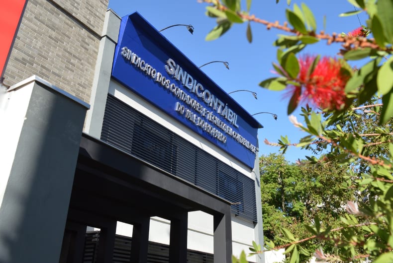 Baile da Contabilidade reúne profissionais do Vale do Rio Pardo em Santa Cruz