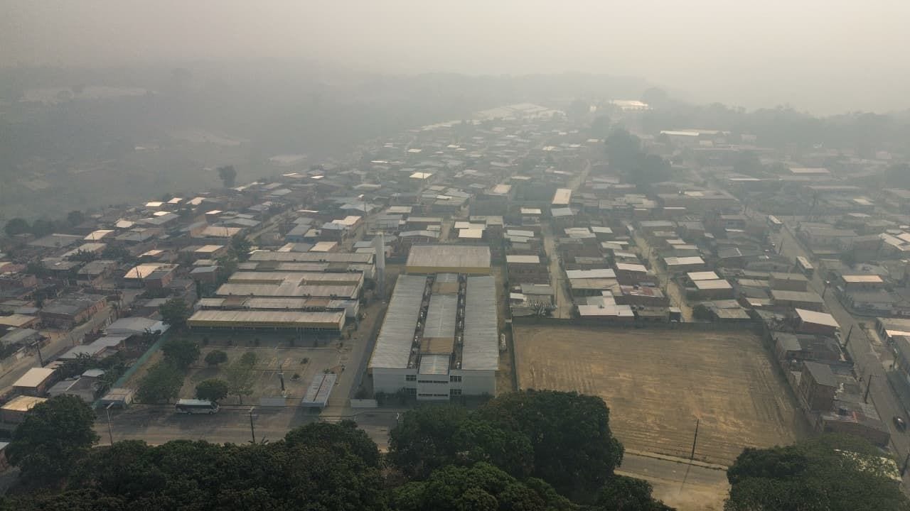 Fumaça de queimadas deixa Manaus com qualidade do ar em nível perigoso