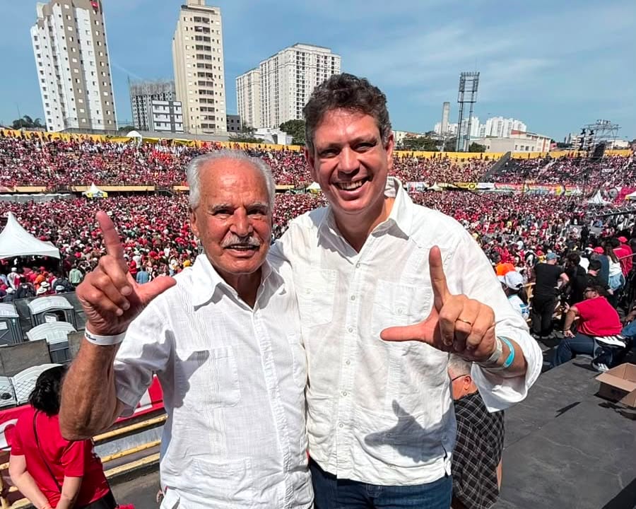 Márcio Macêdo acompanhou Lula no primeiro ato de campanha em São Bernardo