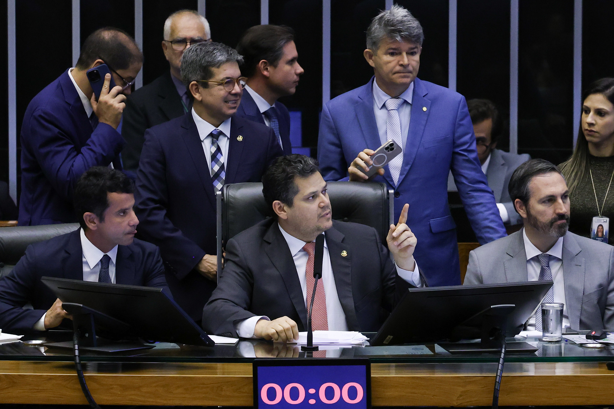 Congresso retoma atividades sem previsão de votações e foco nas eleições