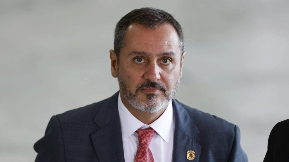 Andrei diz que gabinete de Mendonça pediu cópia do celular de Vorcaro