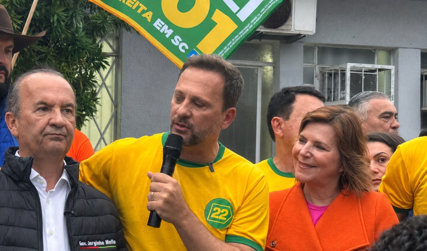 Jorginho Mello e Adriano Silva abrem comitê de campanha em Joinville