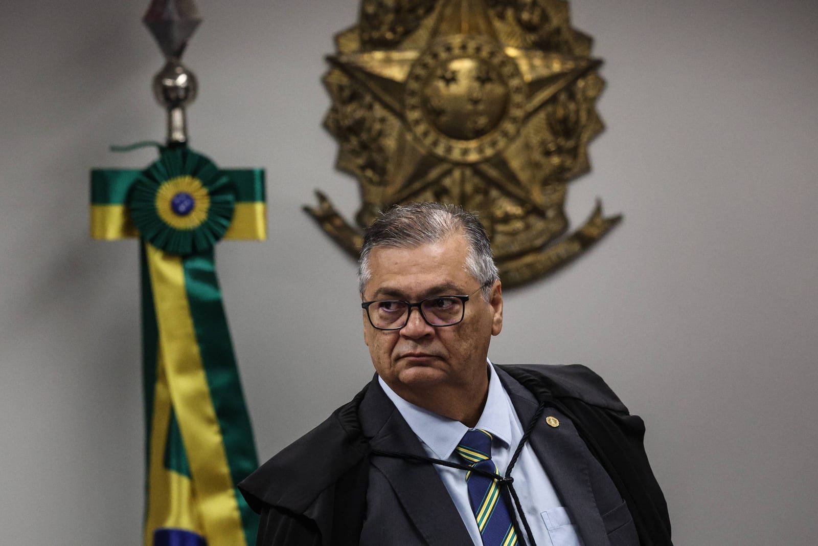 Moraes manda busca contra ex-secretário Raimundo Cutrim