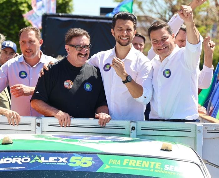 Sandro Alex faz carreata em Palotina com Ratinho