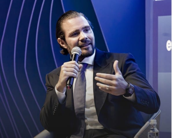 PF diz que Vorcaro tentou comprar decisões para garantir R$9 bilhões em créditos