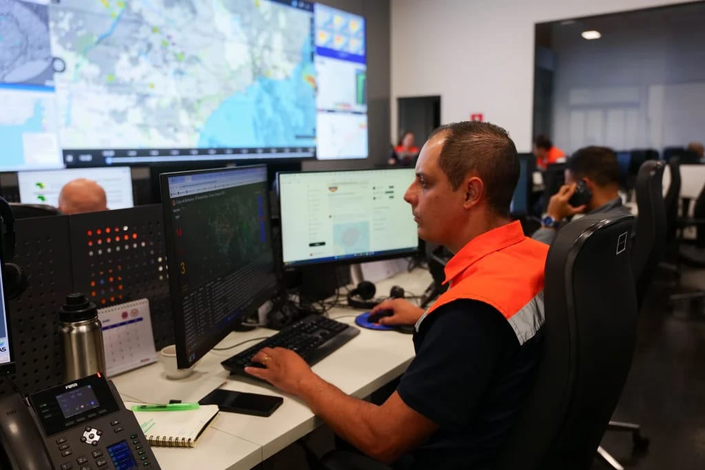 Chuva provoca ocorrências em nove municípios e Defesa Civil de SP mantém alerta laranja em todo o estado
