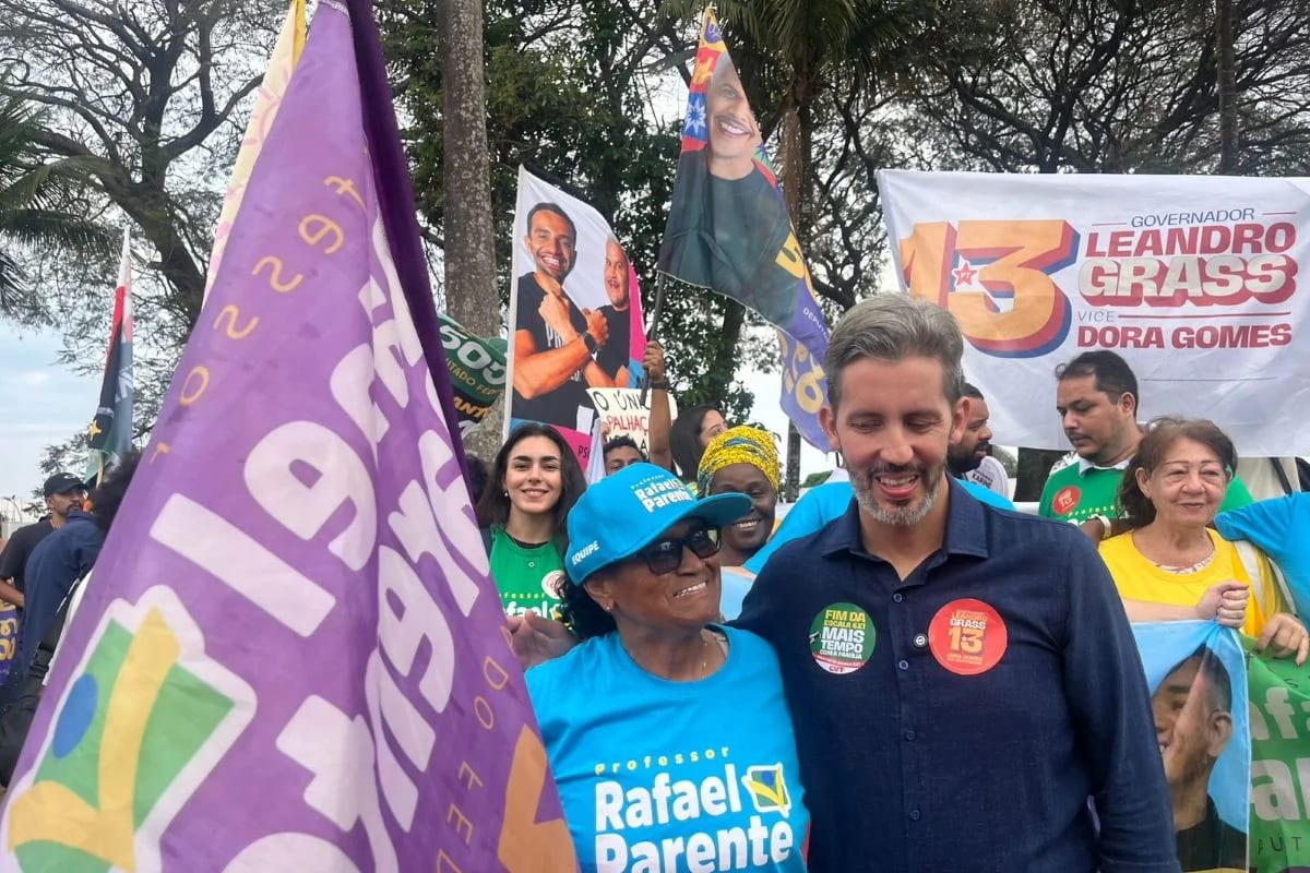 Leandro Grass defende fim da escala 6x1 em ato no Senado Federal