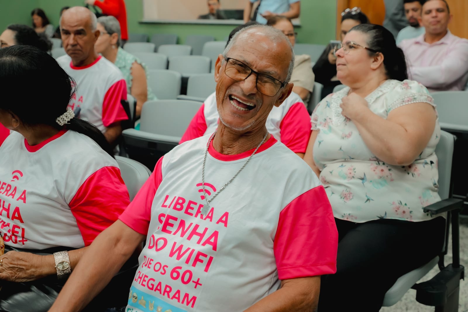 Senador Canedo lança empréstimo consignado para aposentados e pensionistas do SENAPREV