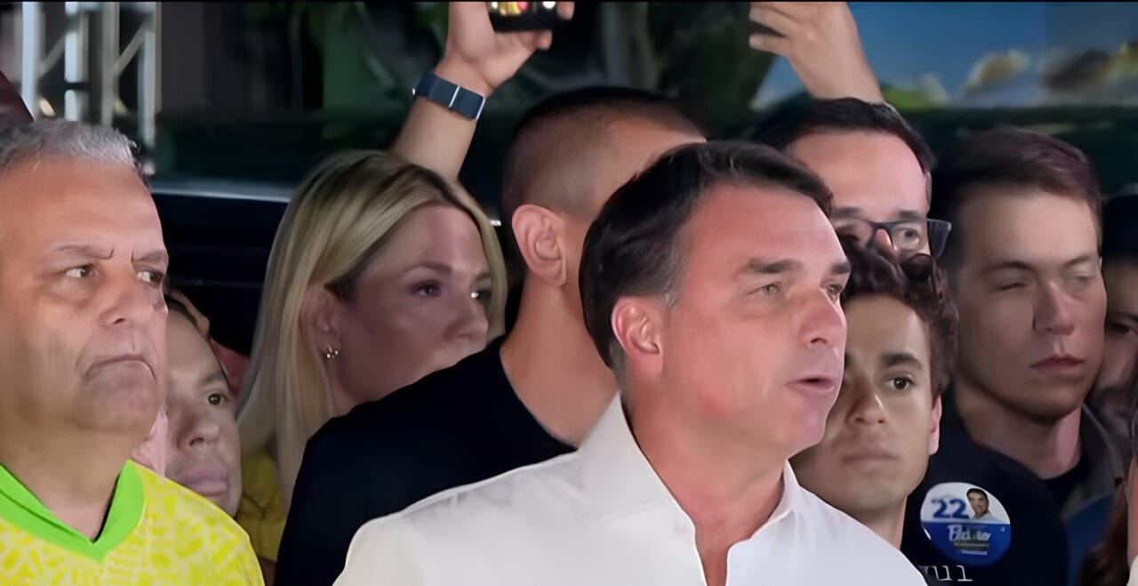 Flávio: “É impossível reconhecer o resultado das eleições”