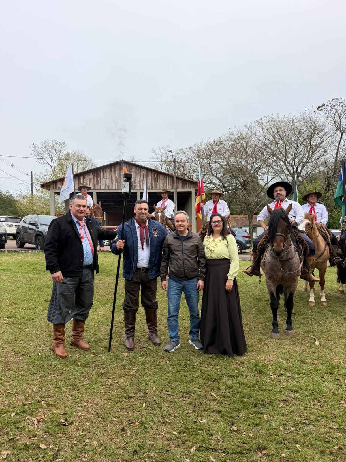 Chama Crioula é entregue oficialmente à 7ª Região Tradicionalista em Passo Fundo