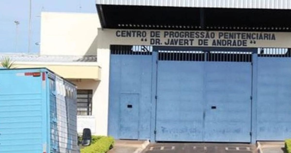 Sete celulares são apreendidos no mesmo dia em presídio de Rio Preto