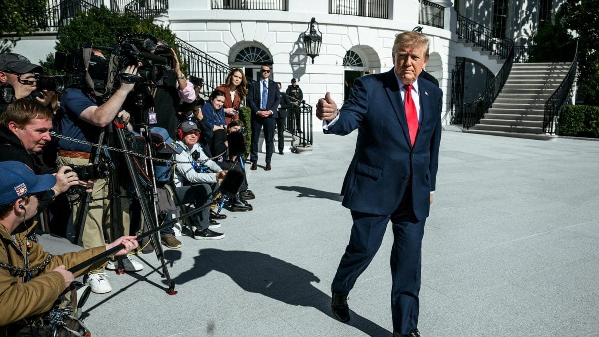 Trump diz desconhecer volta de María Corina e mostra apoio a Delcy