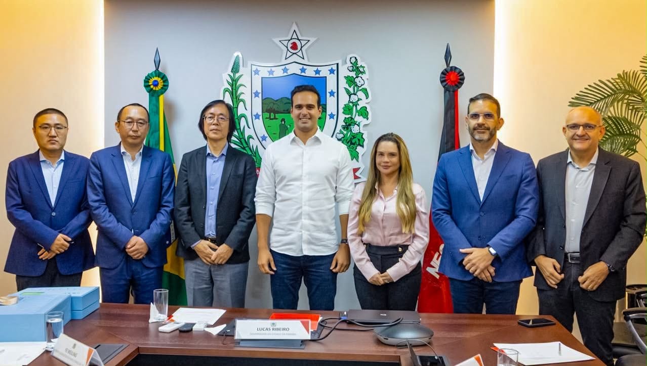Karla Pimentel recebe empresários chineses ao lado do governador Lucas Ribeiro para discutir investimentos em Conde