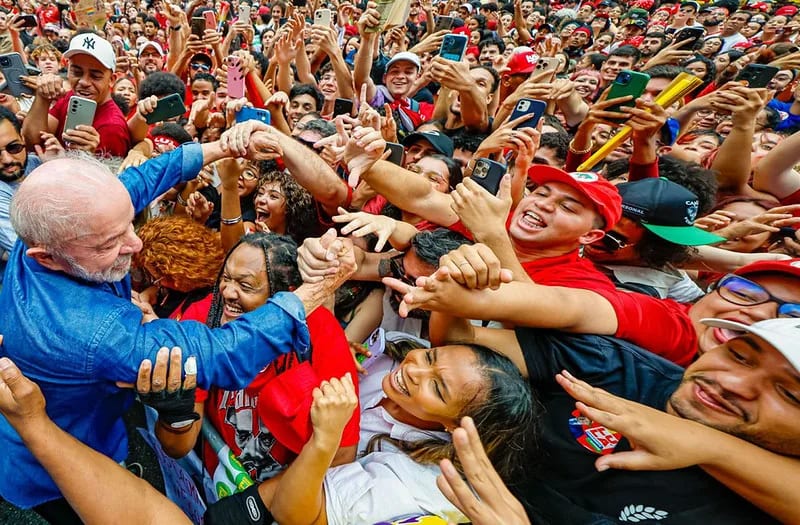 Lula encerra campanha com atos no Rio e SP no sábado (24); mais de 730 eventos vira-voto estão previstos em todo o país