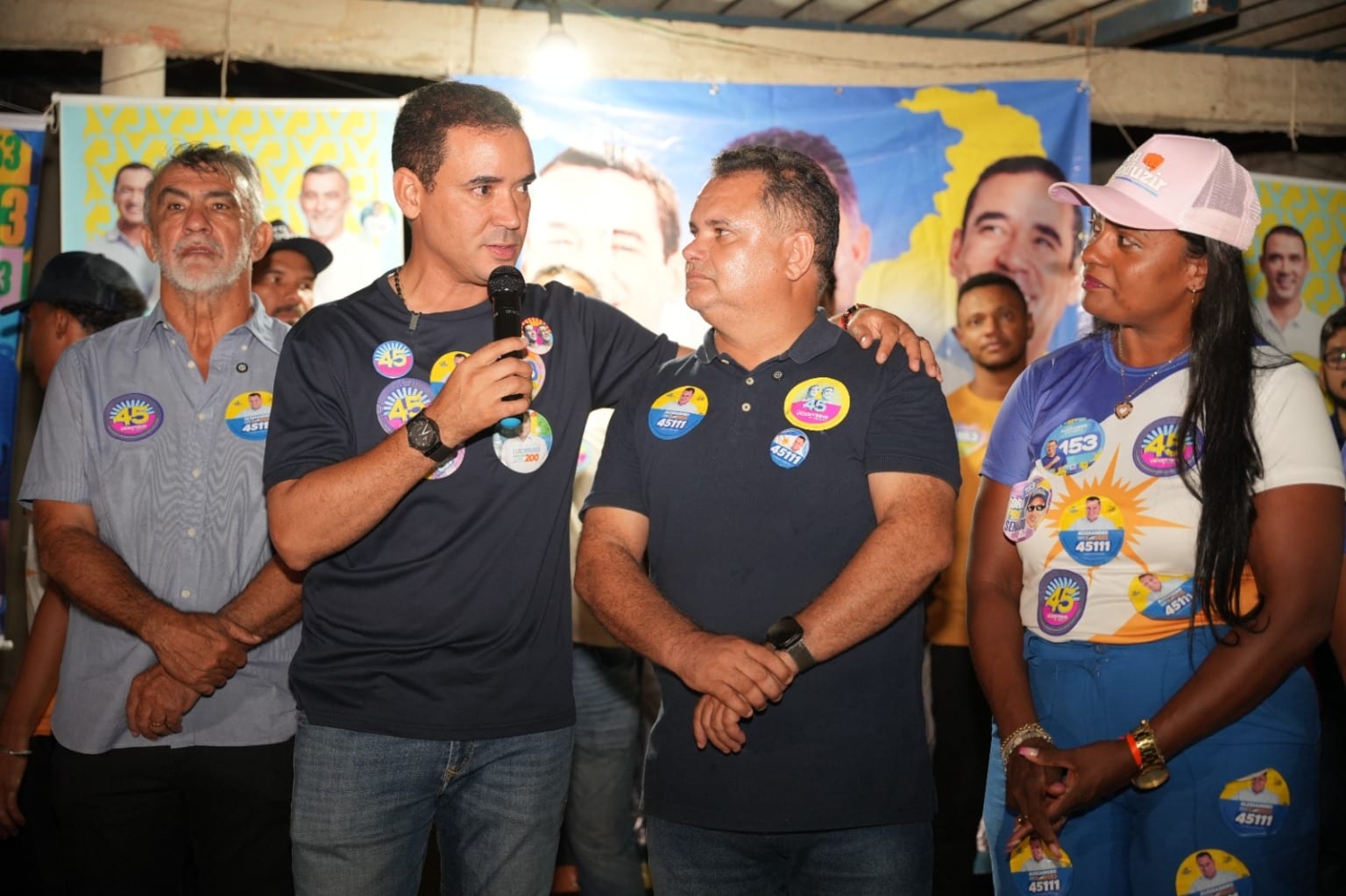 Vicentinho ouve moradores do Sonho Meu e assume compromisso com infraestrutura e serviços públicos