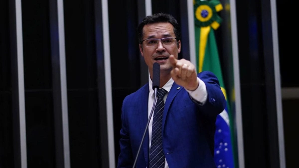 TSE julga nesta quinta (8) recurso que pode definir futuro de Dallagnol no Senado; aliados defendem respeito a quase 3 m