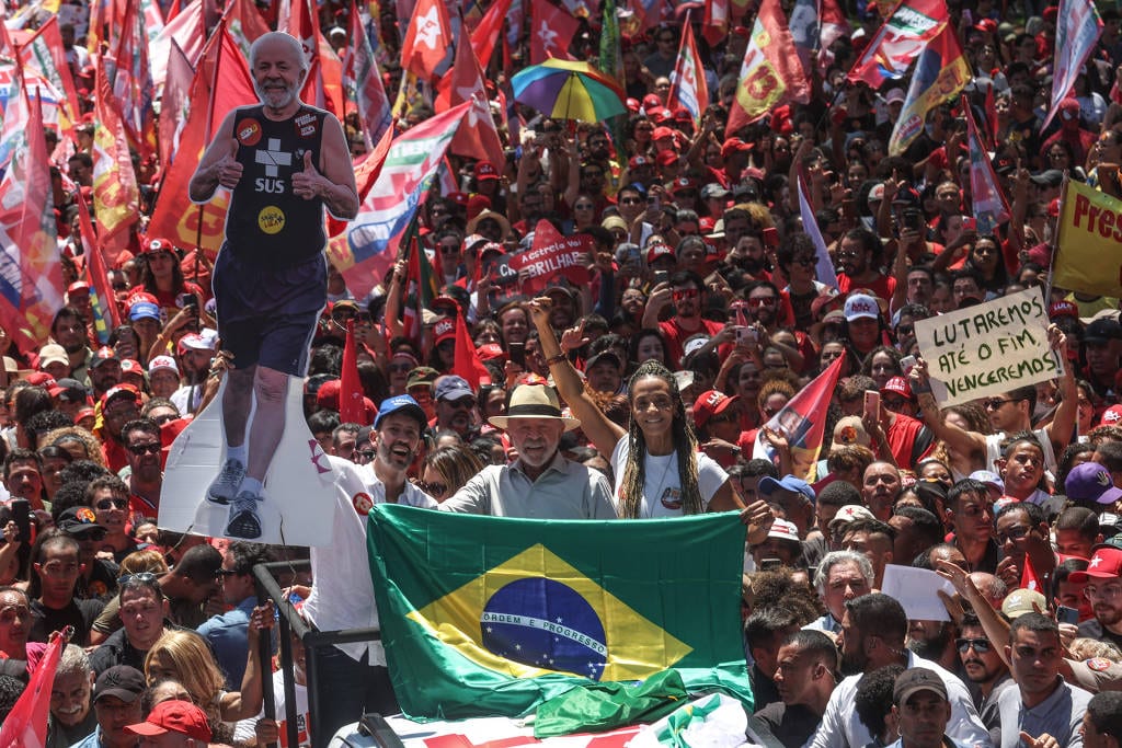‘Exército do Lula’: campanha atende determinação do TSE e registra canal para que se mantenha no ar
