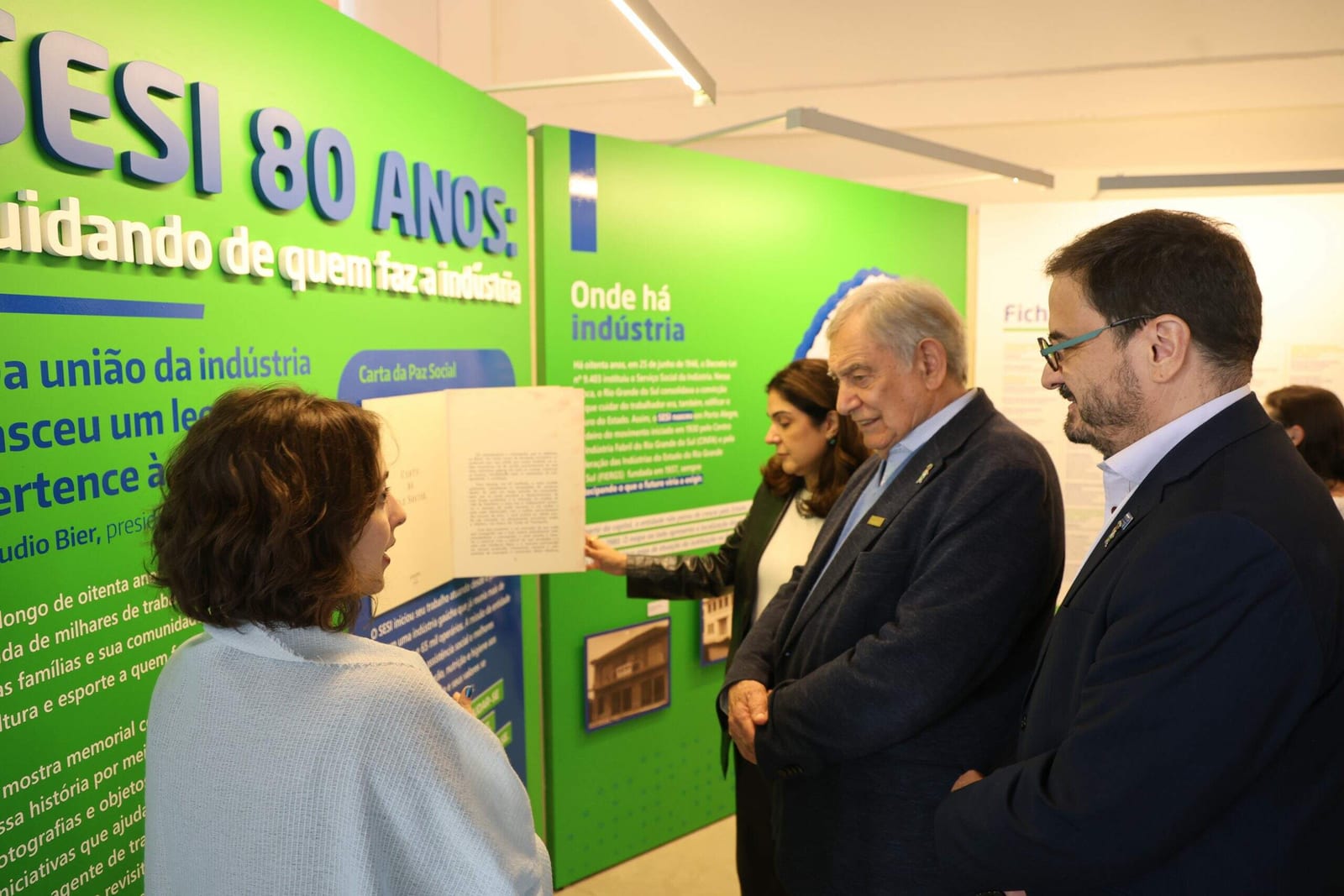 Sesi celebra 80 anos com exposição que retrata a história da indústria e da transformação social