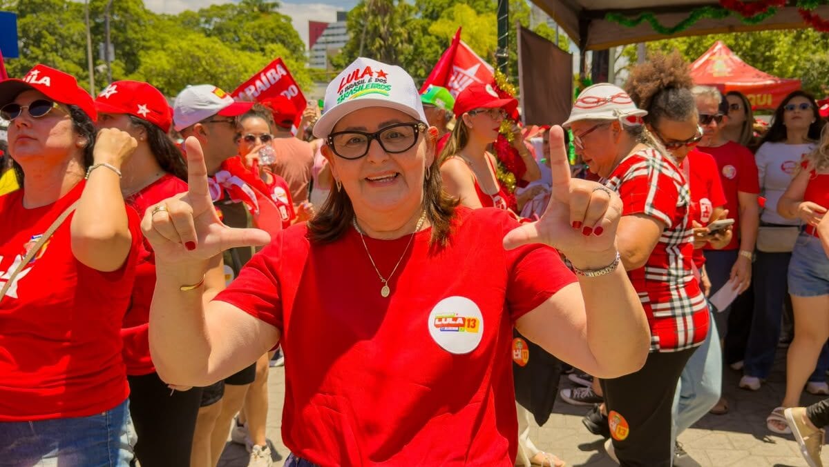 Vitória da democracia: Valéria Aragão celebra reeleição de Lula e destaca contribuição de Lucas e Adriano na Paraíba