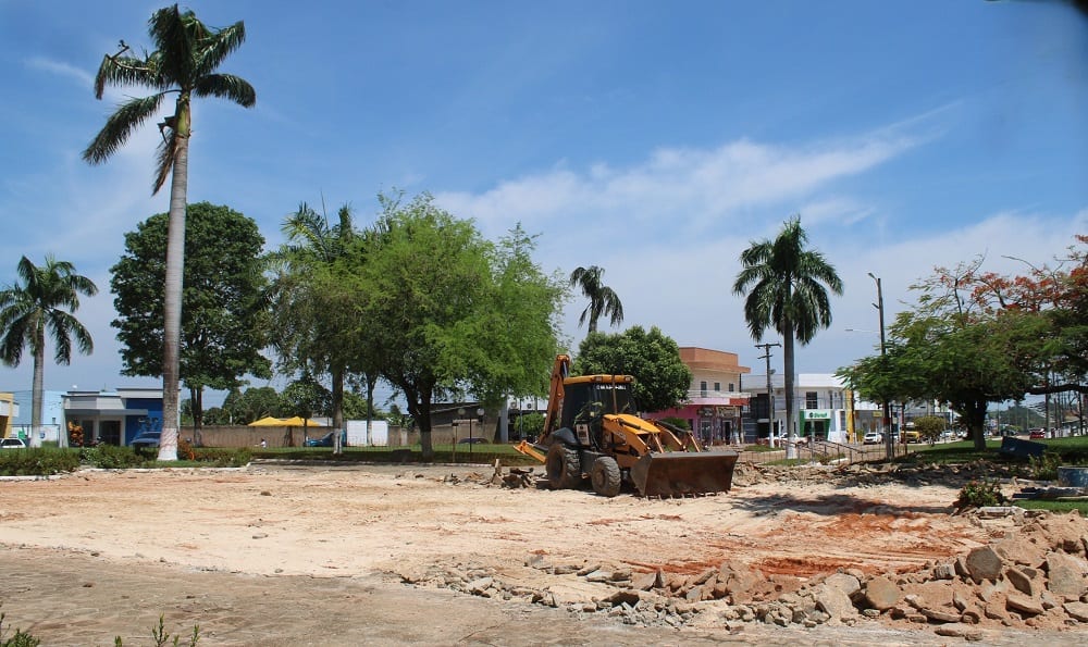 Nova Monte Verde inicia reforma da Praça da Bíblia