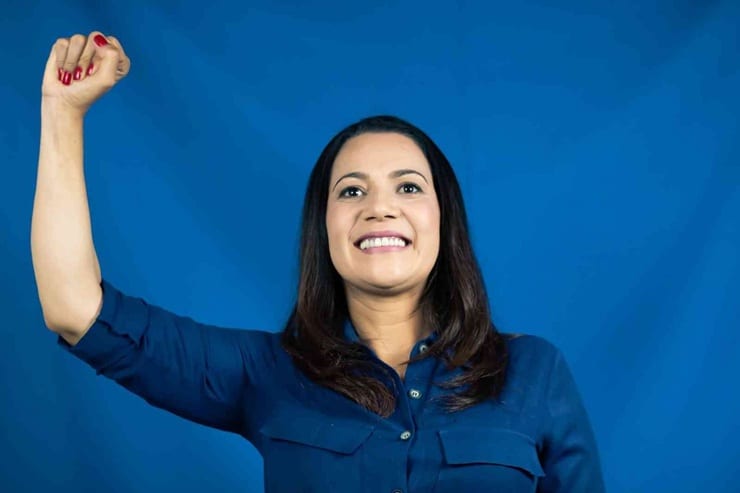Mailza Assis é reeleita governadora do Acre no 2º turno
