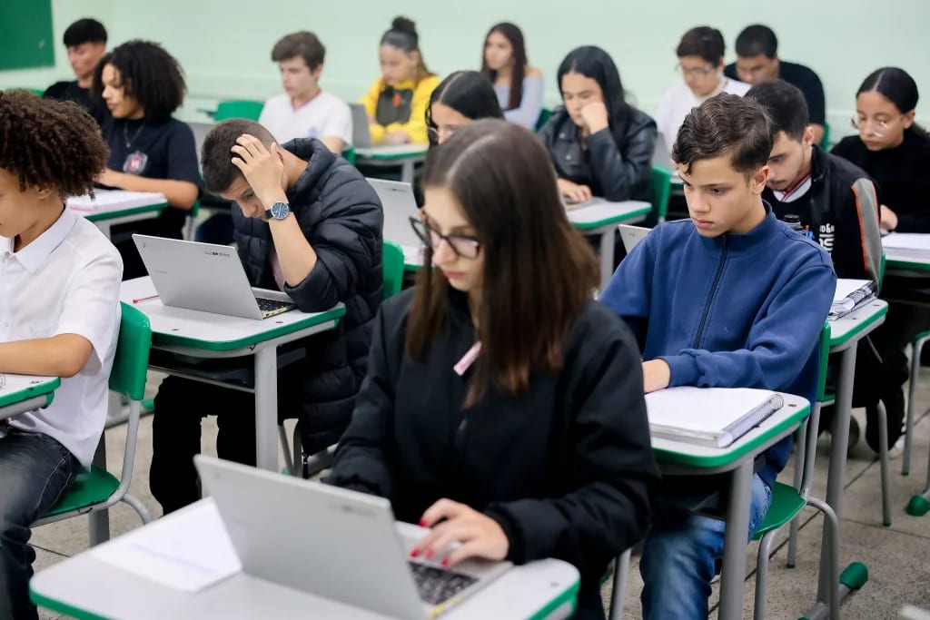 1 milhão de alunos do Ensino Integral escolherão eletivas até 21 de agosto